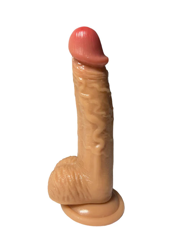 Realistické Dildo s přísavkou (17.7cm)